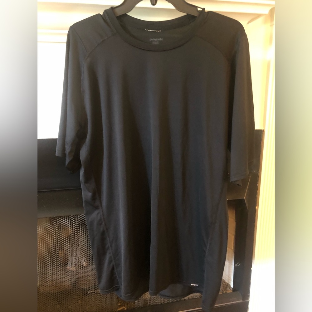 Mens Patagonia shirt in great condition